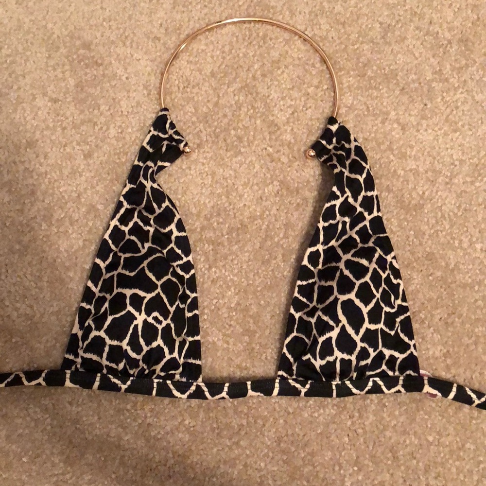 Victoria’s Secret bikini top